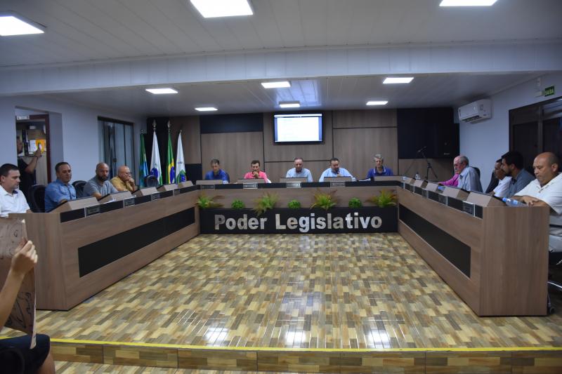Novo Plano de Carreira dos profissionais da Educação de Laranjeiras do Sul é aprovado na Câmara